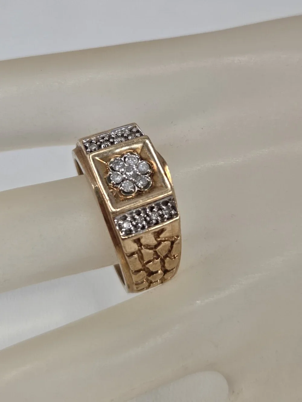 Vintage 10K Solid Gold Diamond Nugget Ring Sz 10